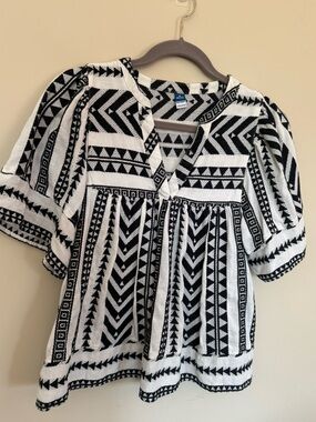 Boho Black & White Festival Geometric Peasant Top - Women
